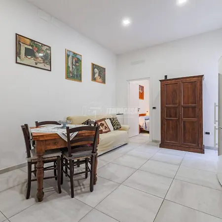 Tizy House - Ammobiliato Apartman *